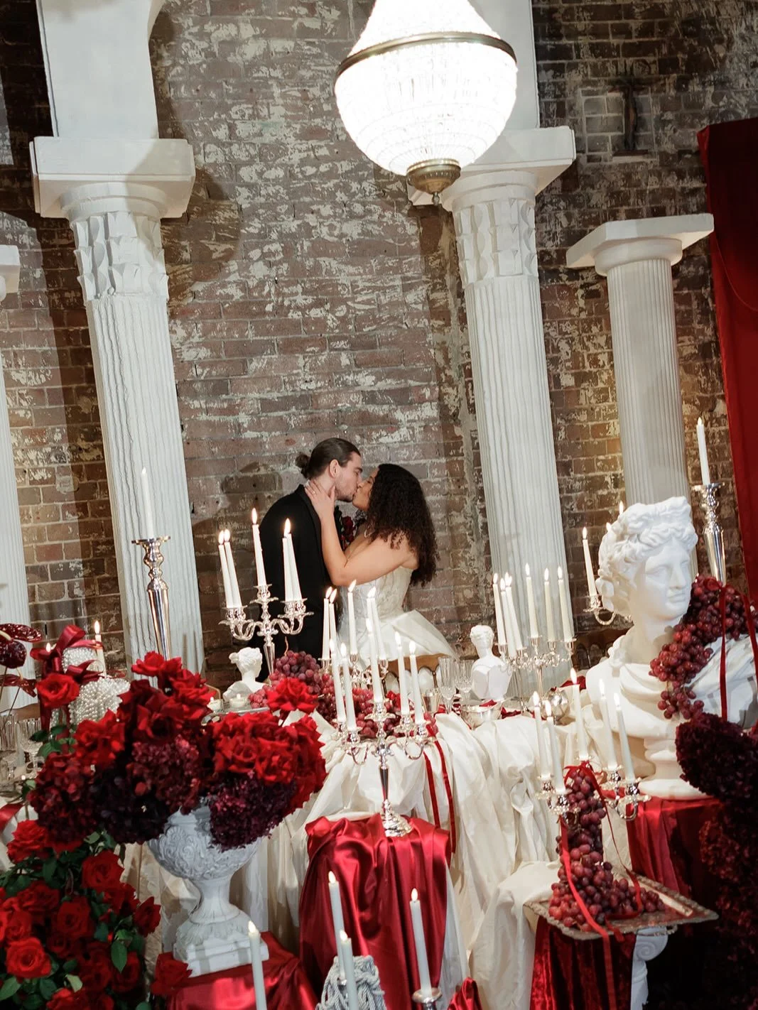 Got my hands on the professional shots &amp; after hearting over 150, @saltatelier_wedding have made the selection process agonising. But of course they have. Get ready for the onslaught. 🥀🥀🥀🥀

Bride @bricax 
Design, styling &amp; blooms @bohemia