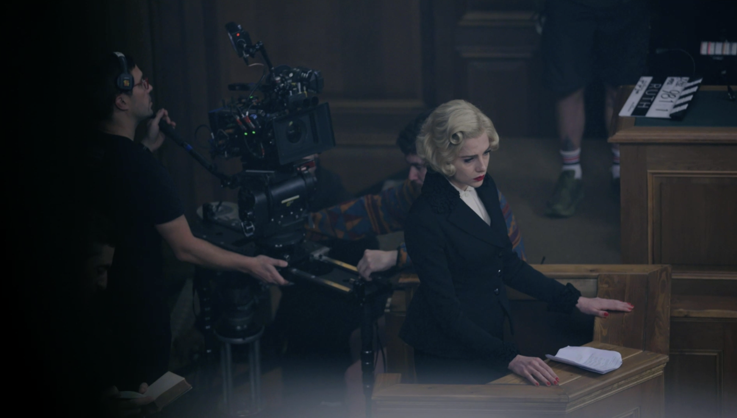 A CRUEL LOVE - FEATURETTE