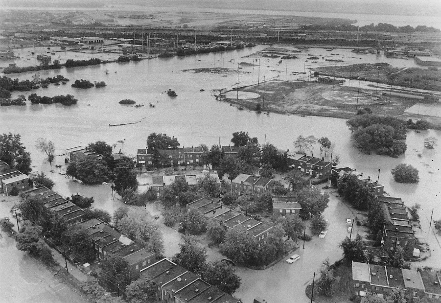 Flooding before 1977, photo from Northern Virginia Regional Commission.