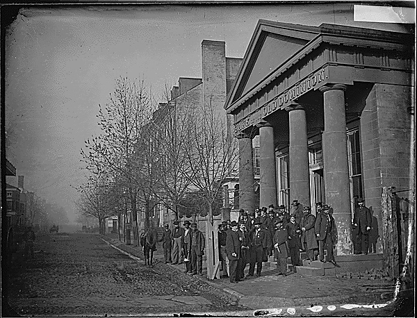 111-B-5285. National Archives Identifier 529389