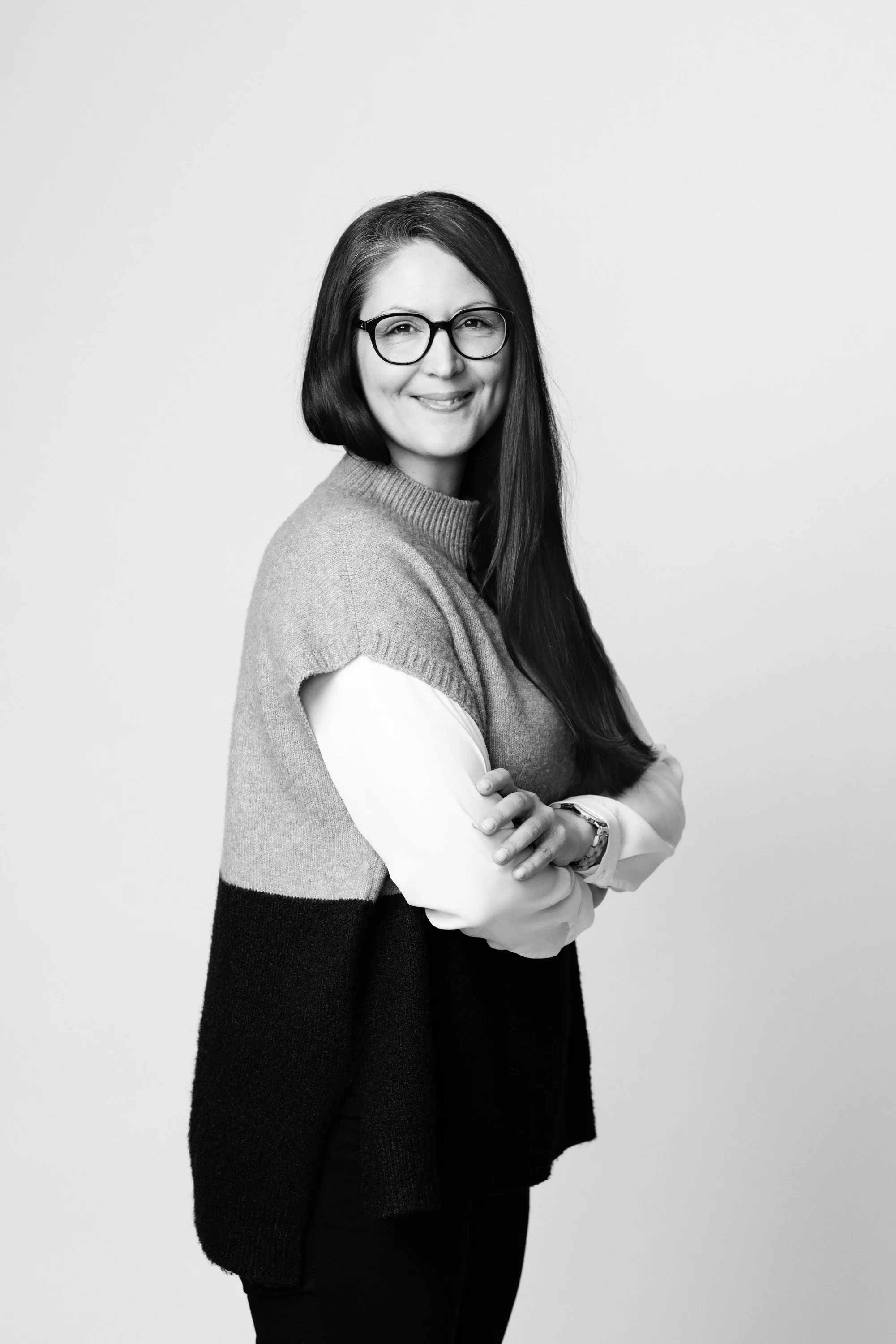 Hanna half body BW low res.jpg