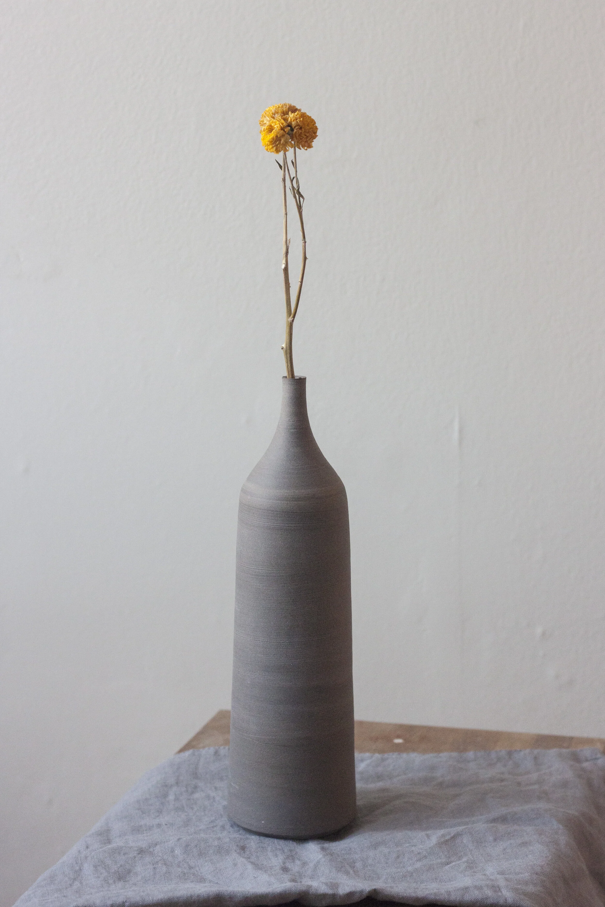 bottle2a@65.jpg