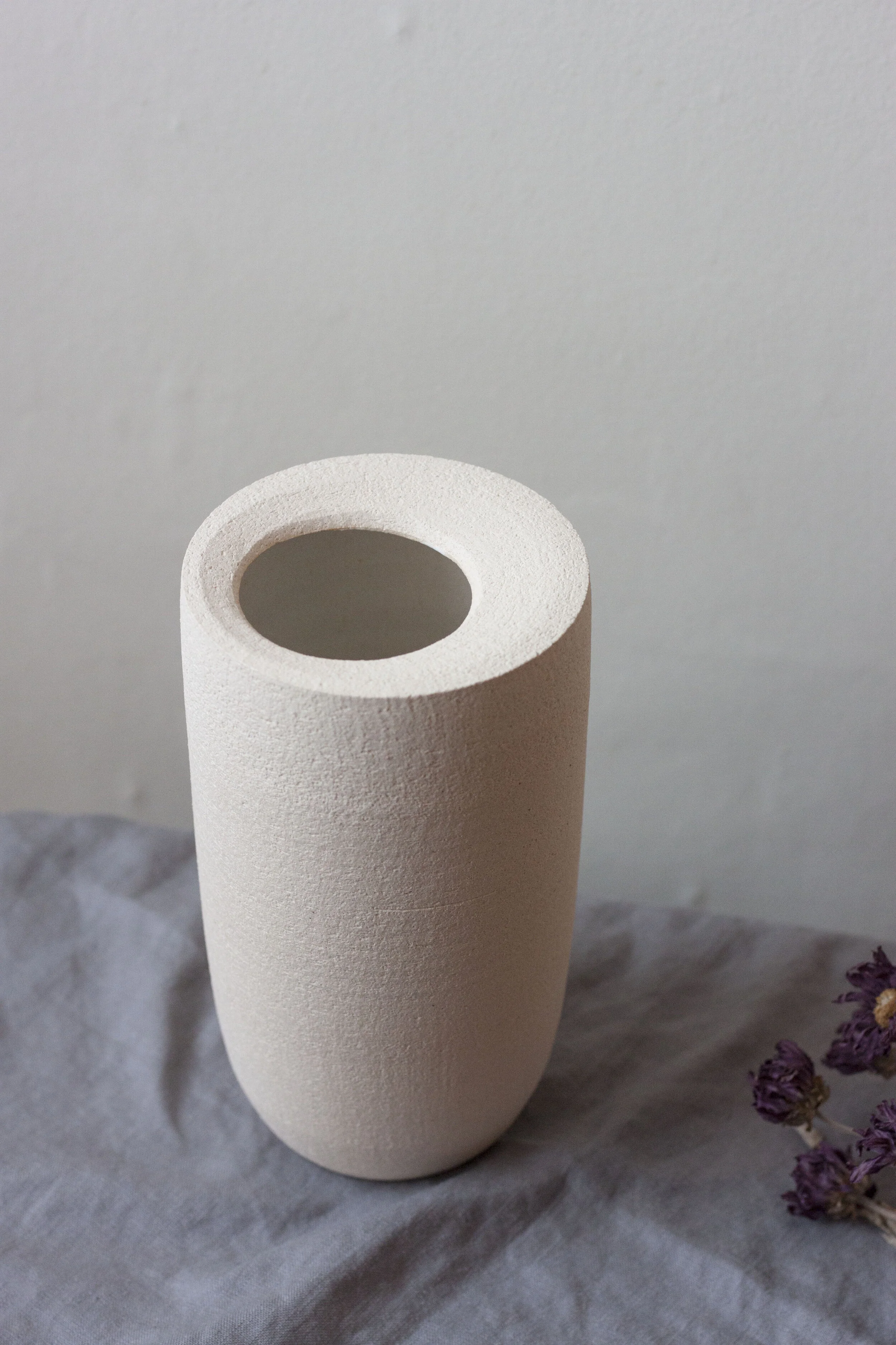 OffCentreVase@£60 - 3.jpg