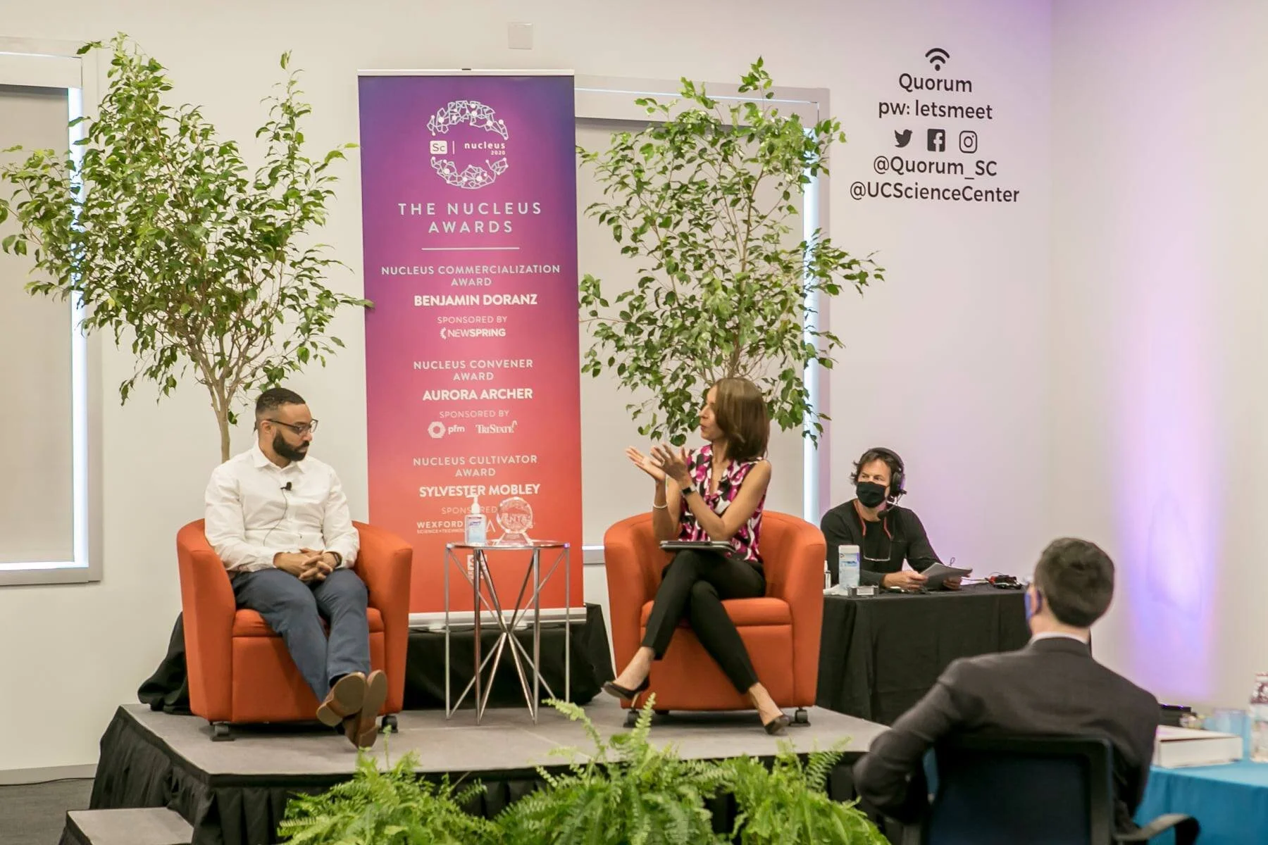 Standing Banner Design