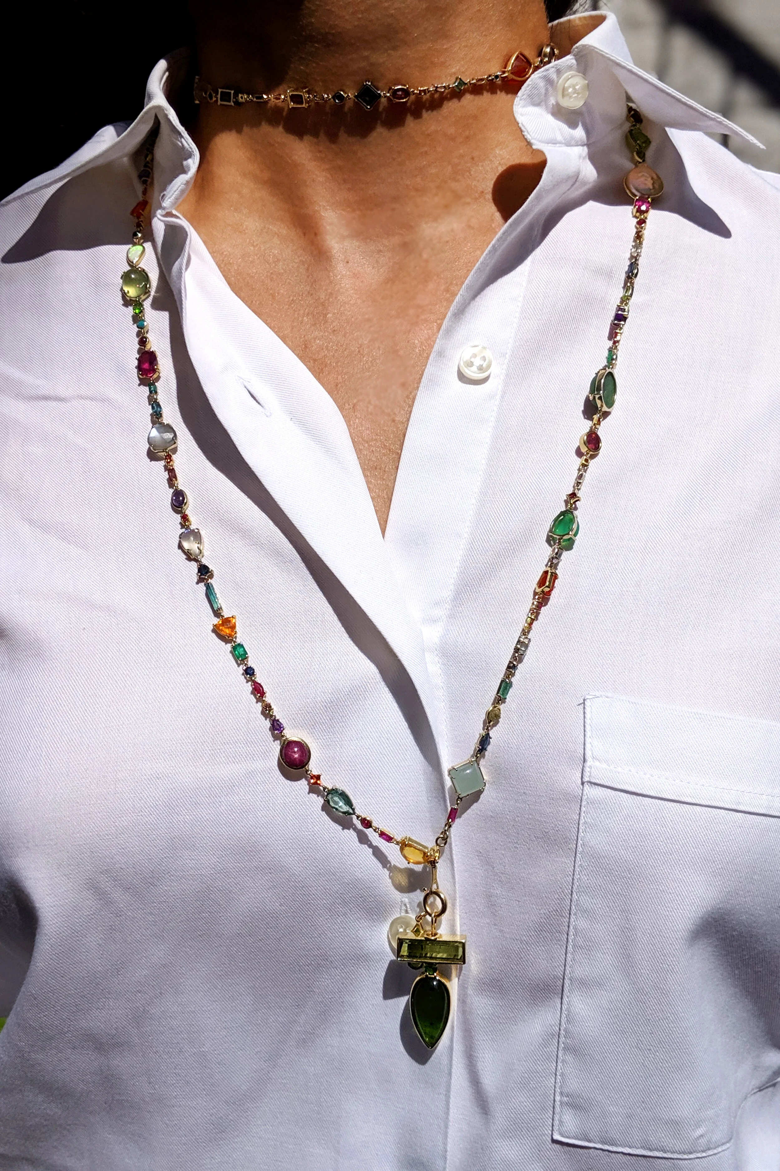  Mixing and matching drops galore will have you dripping with jewels. Wear your a drop as a statement, or clip on multiple drops as a group of curated charms. 