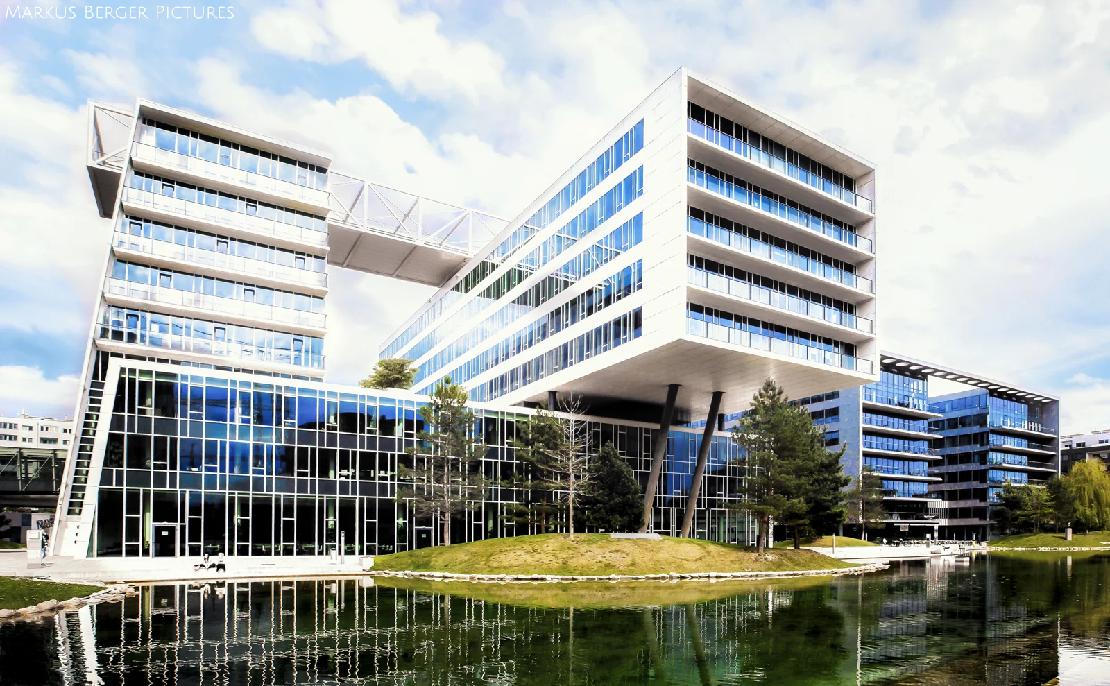 Modern architecture in Vienna