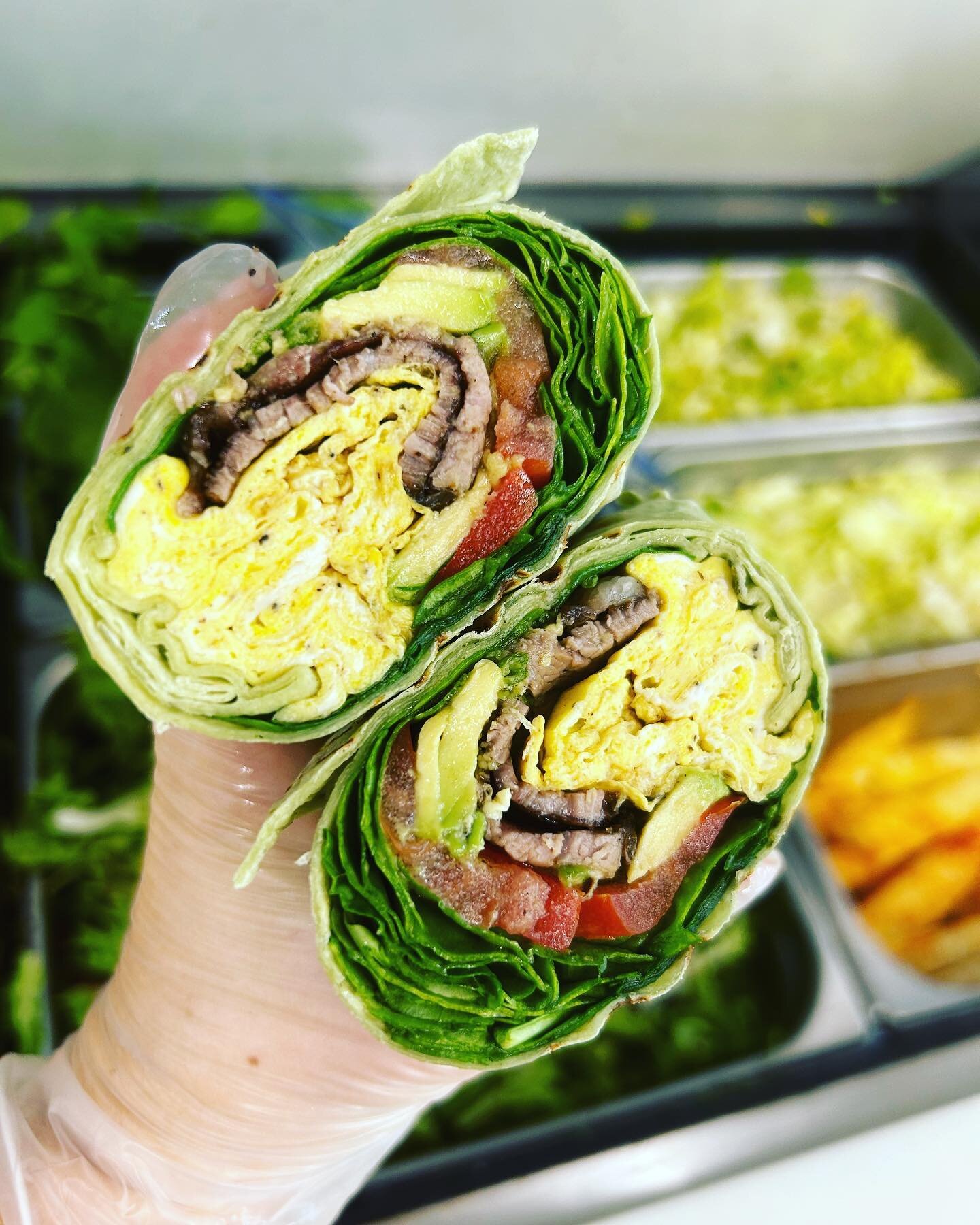 Good Morning! Treat yourself to a protein packed Breakfast Wrap with Tri Tip to fuel you through the day!💪 #realfoodfoodclub #proteinforbreakfast