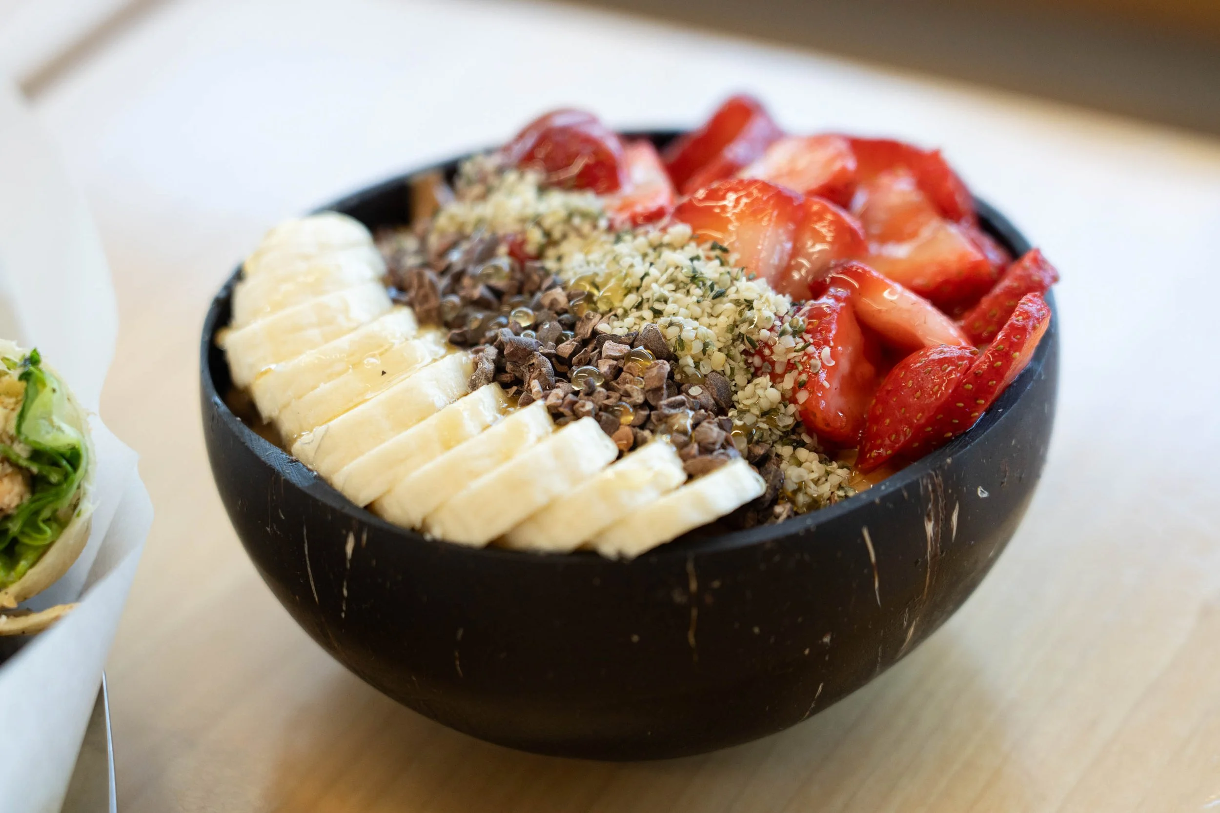Best Acai Bowls Near Me in Hendersonville, TN and Nashville, TN (Real vs Sorbet Explained)