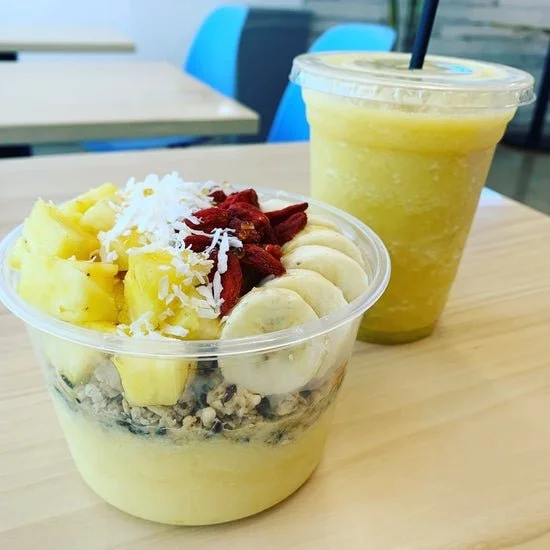 best acai bowls in Hendersonville and Nashville. Best passion fruit bowl in town.