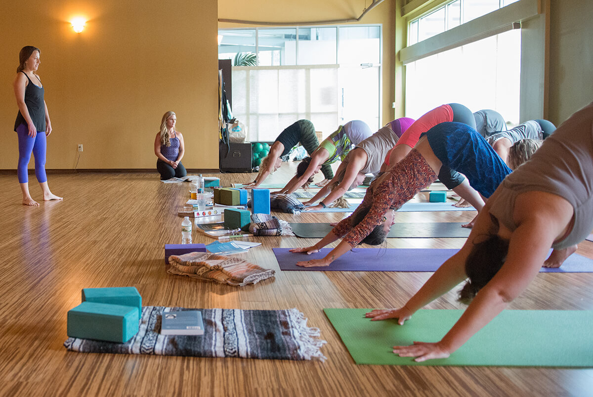 yoga-teacher-training-intimate-setting.jpg