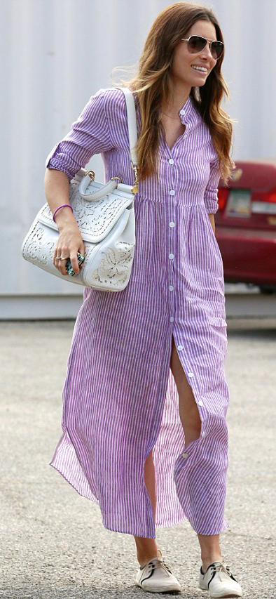 key-romantic-girly-style-type-jessicabiel-purple-dress-maxi-white-bag-aviators-long-hair-streetstyle.jpg