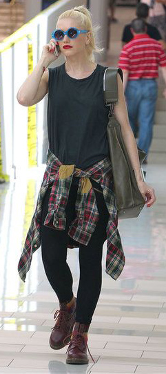 comfort-rebel-grunge-style-type-gwenstefani-tee-black-plaid-shirt-tied-at-waist-sunglasses-ponytail-streetstyle-blue.jpg