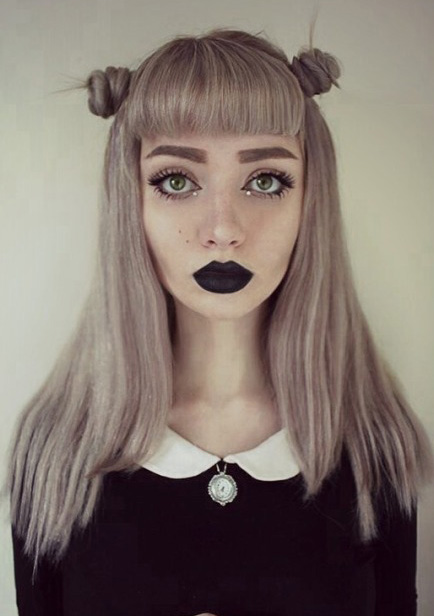 makeup-rebel-grunge-style-type-bangs-straight-hair-buns-blue-lipstick-goth-dark.jpg