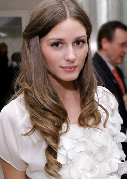 hair-oliviapalermo-style-hairr-makeup-long-pinned-sides-curled.jpg