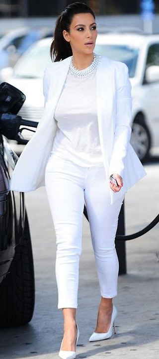 white-skinny-jeans-white-top-necklace-white-jacket-blazer-white-shoe-pumps-mono-kimkardashian-brun-spring-summer-work.jpg