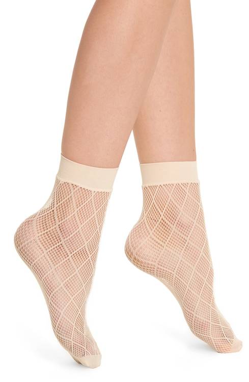 Diamond Fishnet Ankle Socks