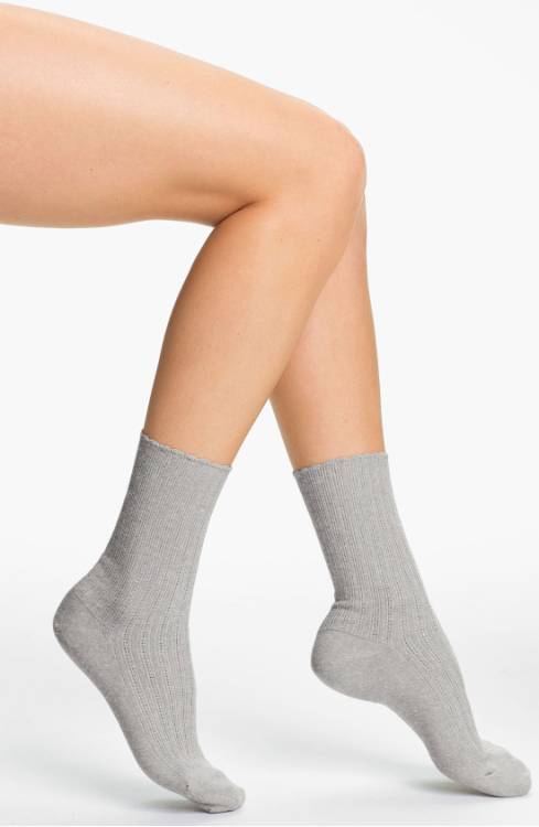 Scalloped Pointelle Socks