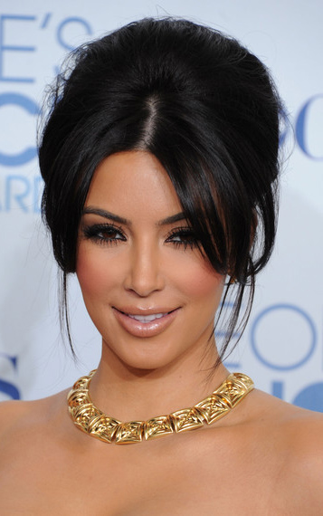 hair-makeup-kimkardashian-brun-bardot-bangs-teased-necklace-updo.jpg