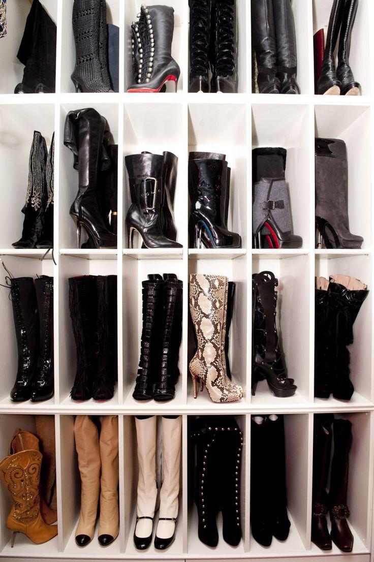 cubbies-shelves-shoes-closet-wardrobe-storage-how-to-stack-floor-boots.jpg