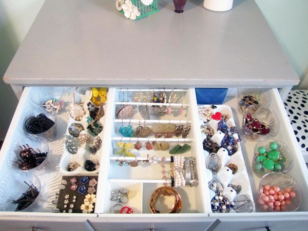 jewelry-drawers-how-to-organize-jewelry-closet-wardrobe-earrings-rings-necklaces-storage-bowls-trays-hang.jpg