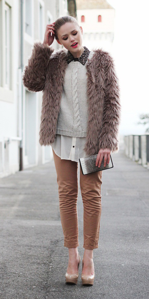 pants, leather pants, faux fur coat, white sneakers, white sweater