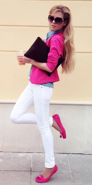 magenta shoes sneakers