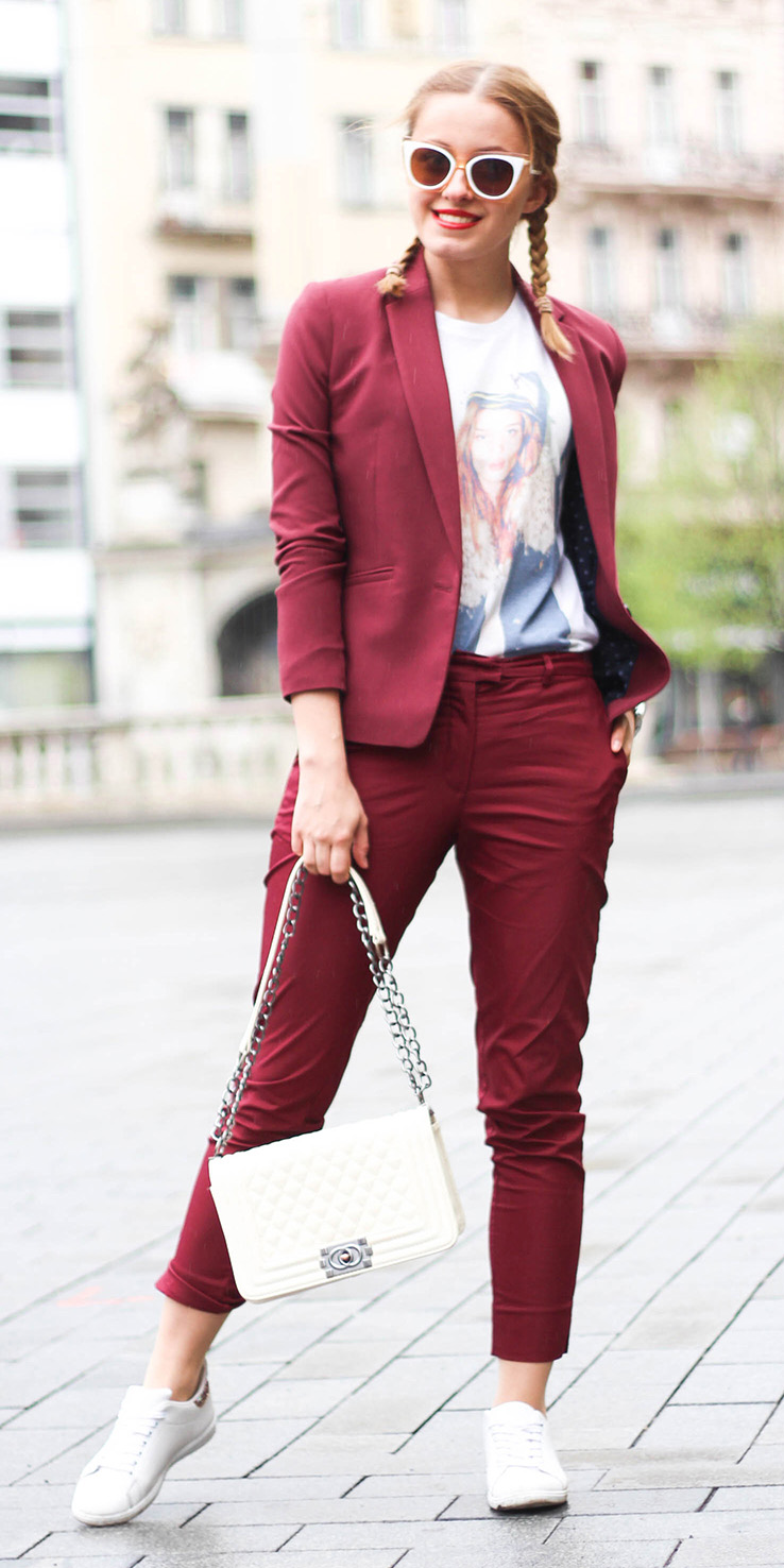 RedMaroon Pants and Blue Blazer  Mens outfits Mens fashion Gentleman  style