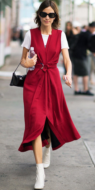Cherry red wrap dresses | HOWTOWEAR Fashion