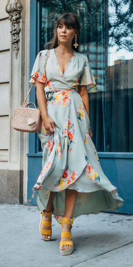 Light blue wrap dresses | HOWTOWEAR Fashion