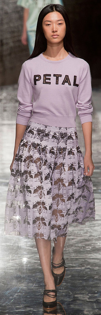 Lavender midi skirts | HOWTOWEAR Fashion