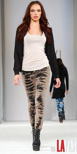 Tan leggings