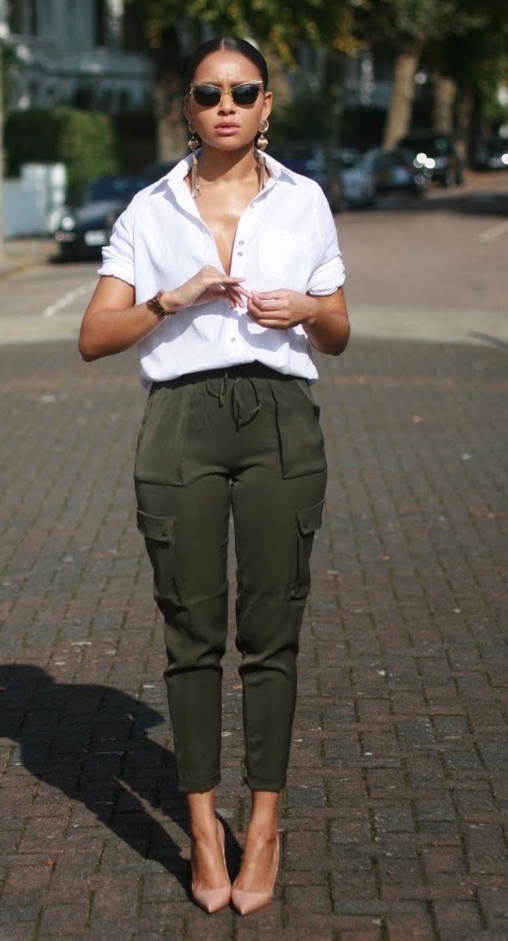 Style in the Streets | Olive green pants outfit, Work outfit, Fashion