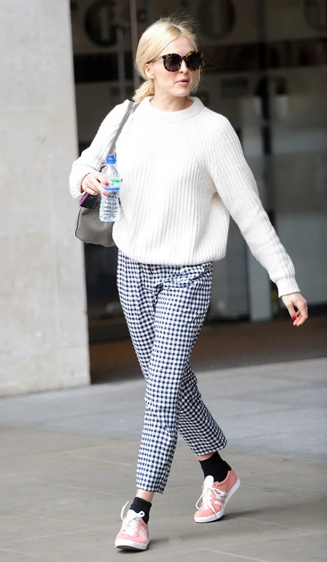 Navy blue jogger pants HOWTOWEAR Fashion