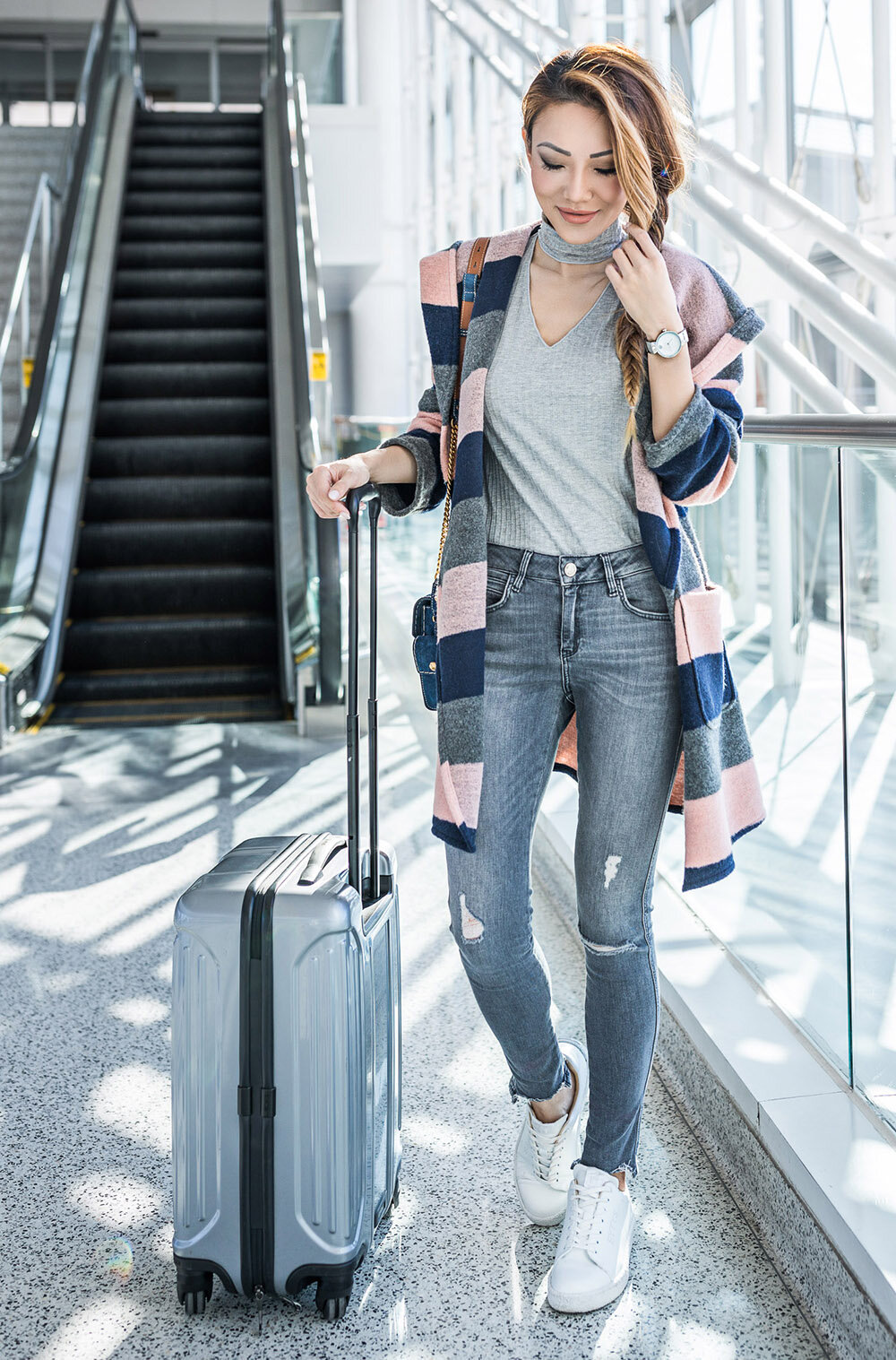 7-Essentials-for-Comfy-Travel-Style-02.jpg