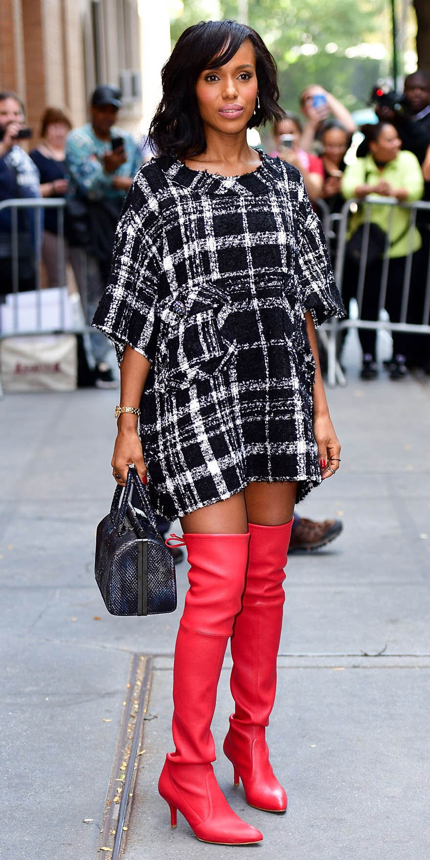 black-dress-mini-black-bag-red-shoe-boots-otk-brun-kerrywashington-style-fall-winter-dinner.jpg