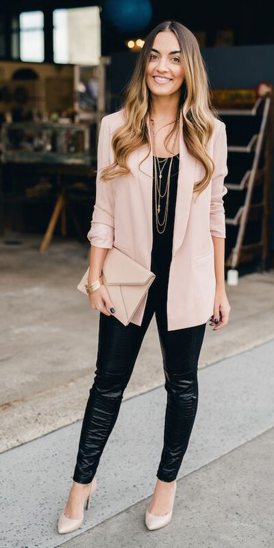 black-leggings-necklace-tan-shoe-pumps-tan-bag-clutch-pink-light-jacket-blazer-boyfriend-fall-winter-hairr-dinner.jpg