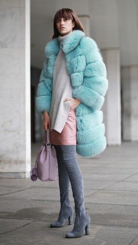 peach-mini-skirt-white-sweater-turtleneck-blue-light-jacket-coat-fur-hairr-gray-shoe-boots-otk-pastel-fall-winter-lunch.jpg