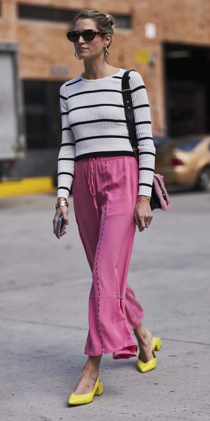 white-sweater-stripe-yellow-shoe-pumps-bun-blonde-black-bag-sun-pink-magenta-joggers-pants-spring-summer-lunch.jpg