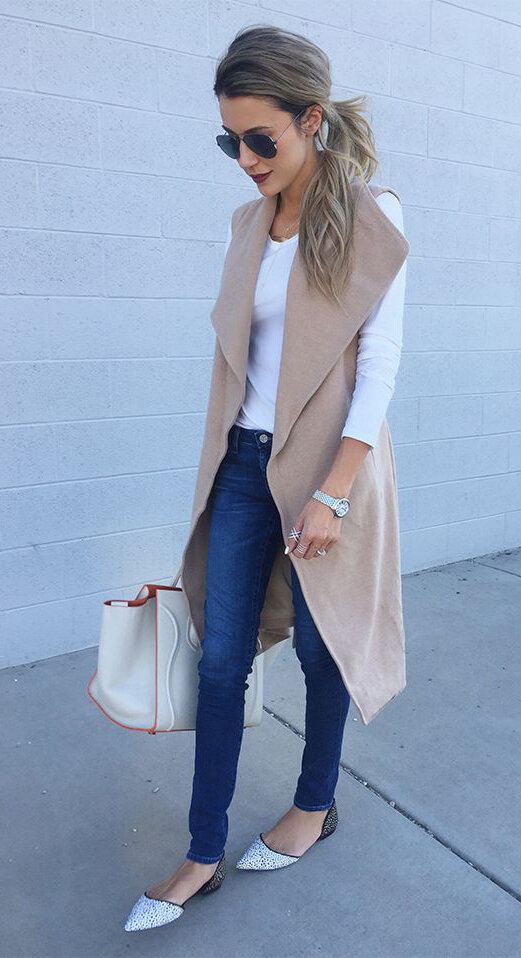 blue-navy-skinny-jeans-white-tee-tan-vest-tailor-white-bag-white-shoe-flats-sun-pony-watch-howtowear-fashion-style-spring-summer-outfit-blonde-lunch.jpg