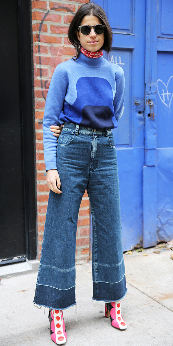 blue-med-flare-jeans-blue-med-sweater-red-scarf-neck-bandana-brun-sun-magenta-shoe-booties-fall-winter-lunch.jpg