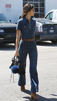 blue-navy-jumpsuit-cognac-shoe-booties-sun-pony-black-bag-hand-spring-summer-wear-fashion-style-denim-belt-kendalljenner-celebrity-lunch.jpg