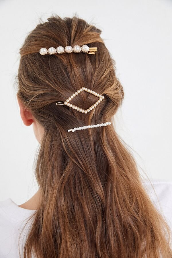 5 Hair Clips With Pearls for Music Festivals, Weddings, & Everyday Updos