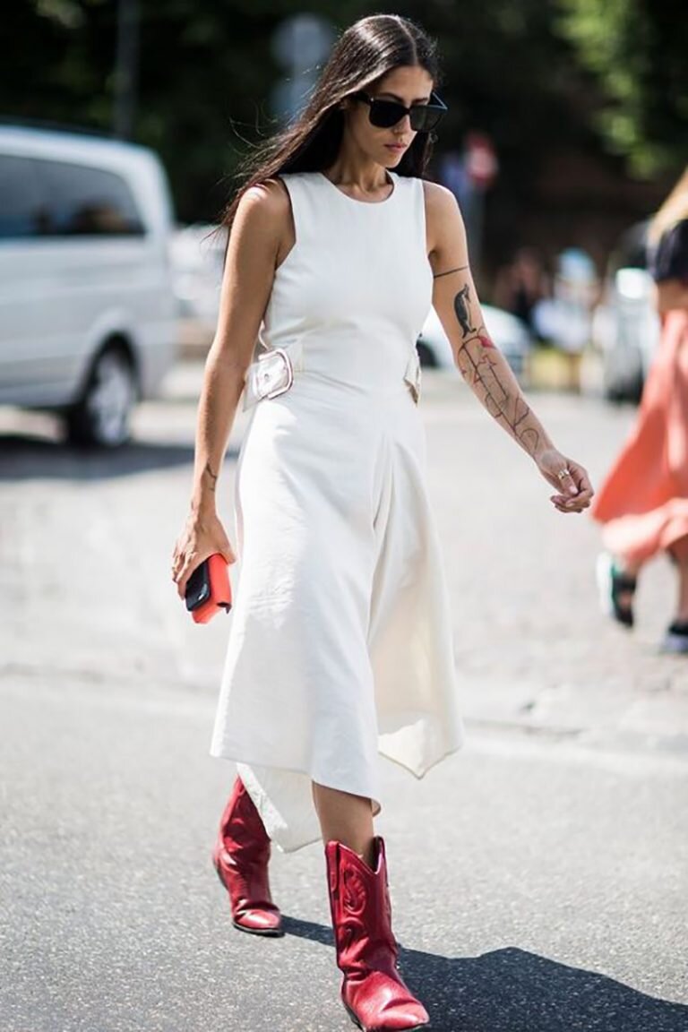 White dress cowgirl boots store