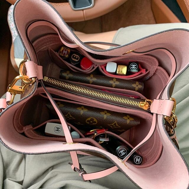 This purse insert keeps my bag uncluttered and organized