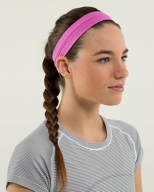 tennis-hairstyle-workout-headband-pink-braid-ponytail.jpg