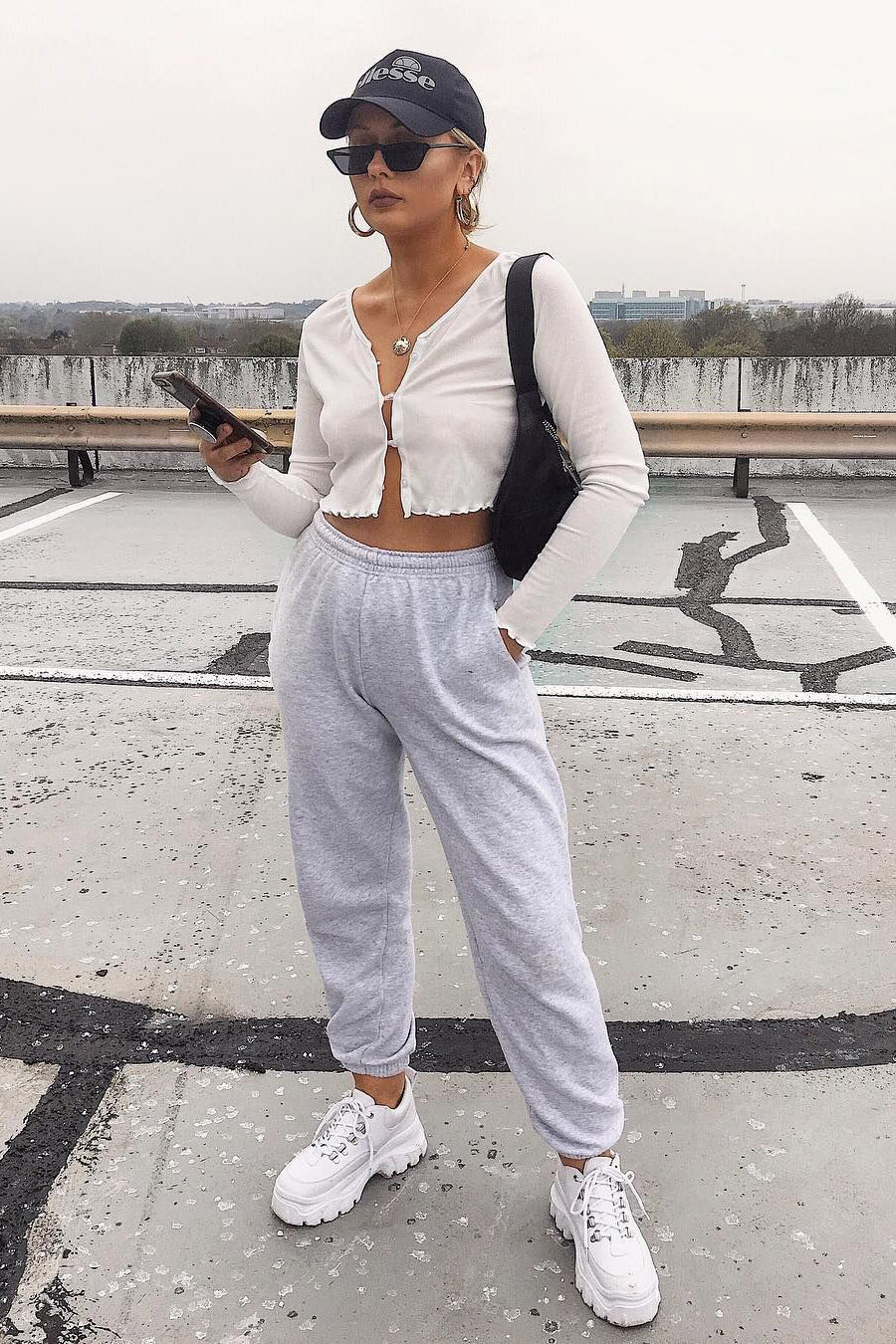 How to style sweatpants, HOWTOWEAR Fashion