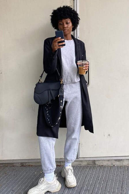 Favorite White Hoodie: Sweats All Week/End - Chiara  Cute sweatpants  outfit, White hoodie outfit, Sweats outfit