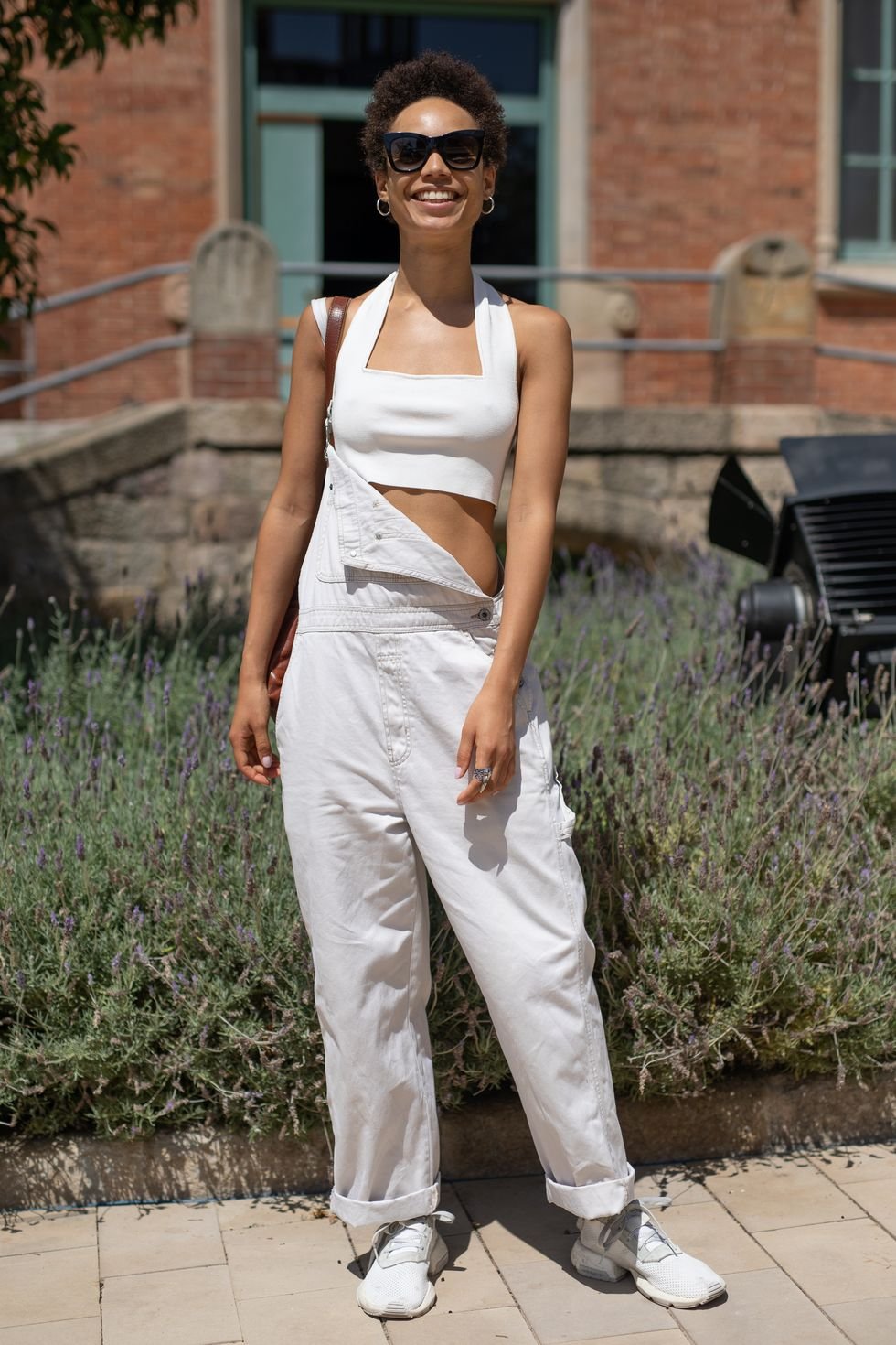 White jumpsuits  HOWTOWEAR Fashion