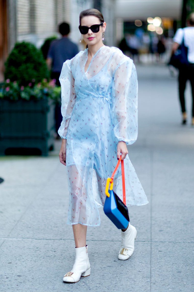 Light blue midi dresses | HOWTOWEAR Fashion