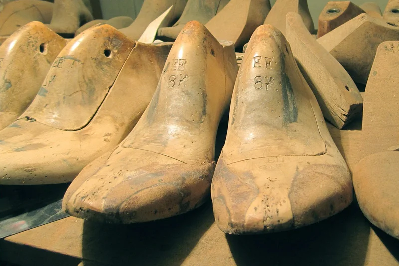 Example of a boot last.